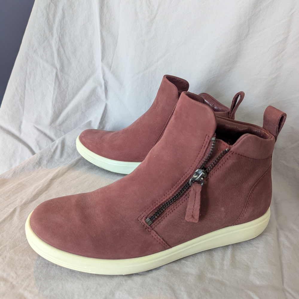 Ecco Suede Sneakers